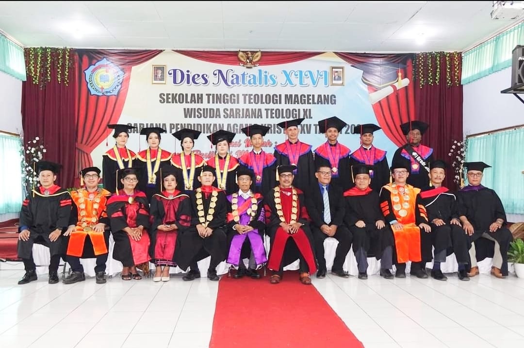 Dalam Rangka Dies Natalis XLI STT MAGELANG Mewisuda  SPd.AK Angk.XV & STh. Angk. XL